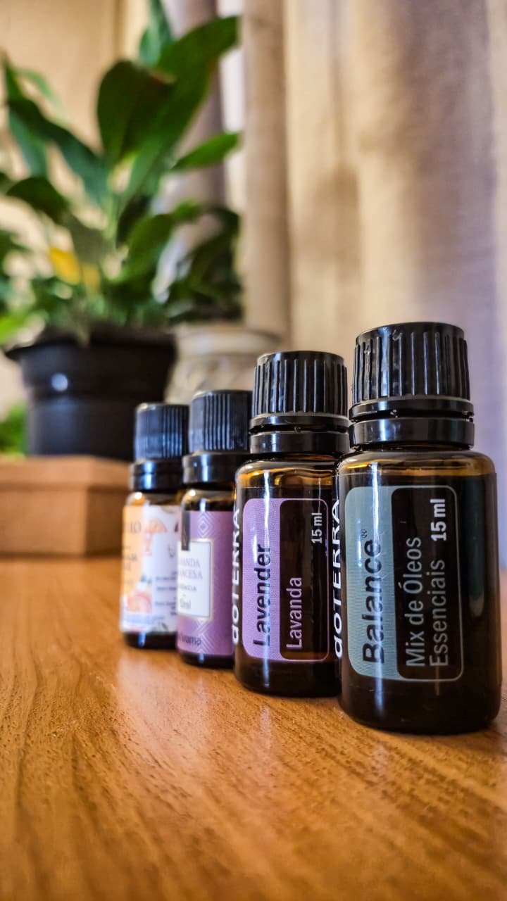 Óleos essenciais doTERRA — lavanda e balance